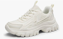 将图片加载到图库查看器,Chunky Sneakers ( Amazon Only Item)
